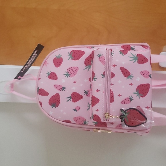 Like dreams strawberry backpack main image 5